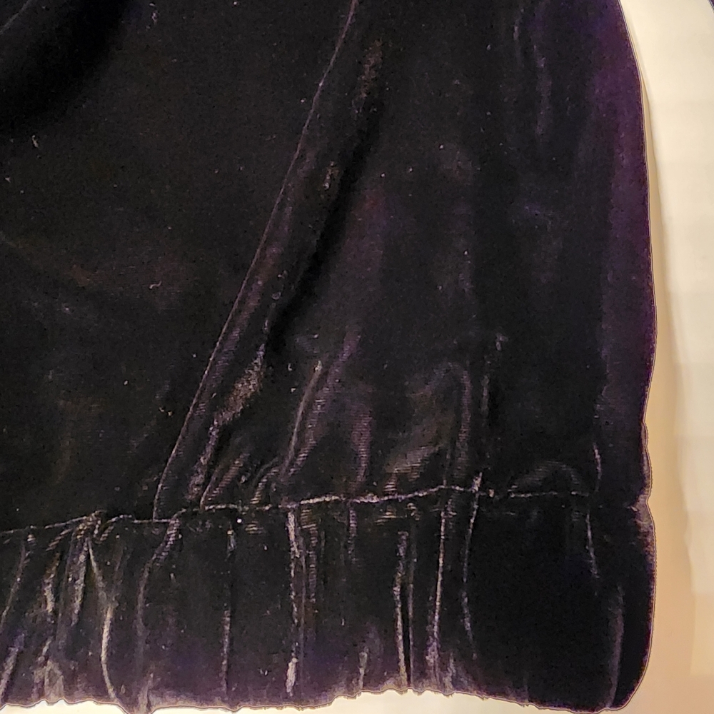 Kendall & Kylie Black One-Shoulder LS Velvet Top Size XS - Picture 6 of 9